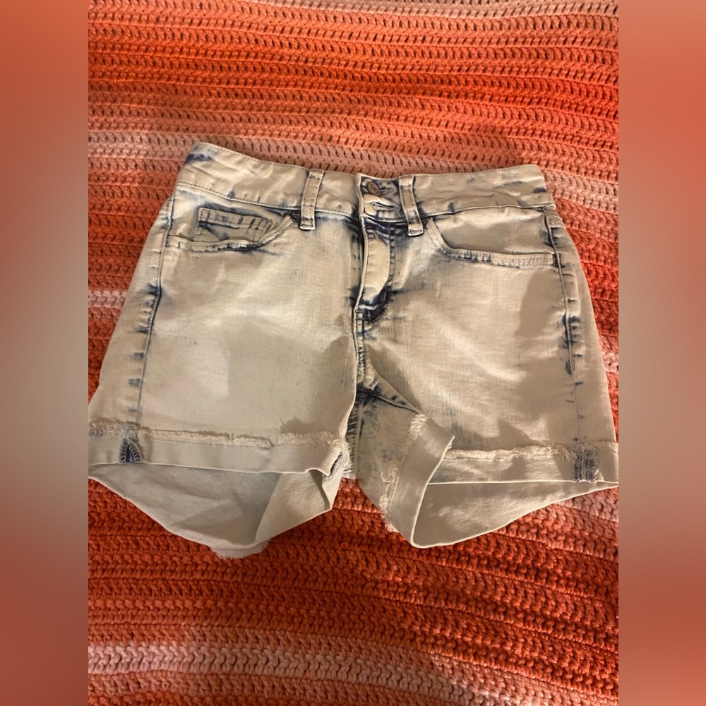So midi shorts